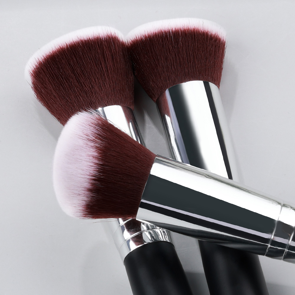 مجموعة فرش مكياج احترافية 14/1 - مراجعة Huda Beauty Makeup Brush Set وسعره