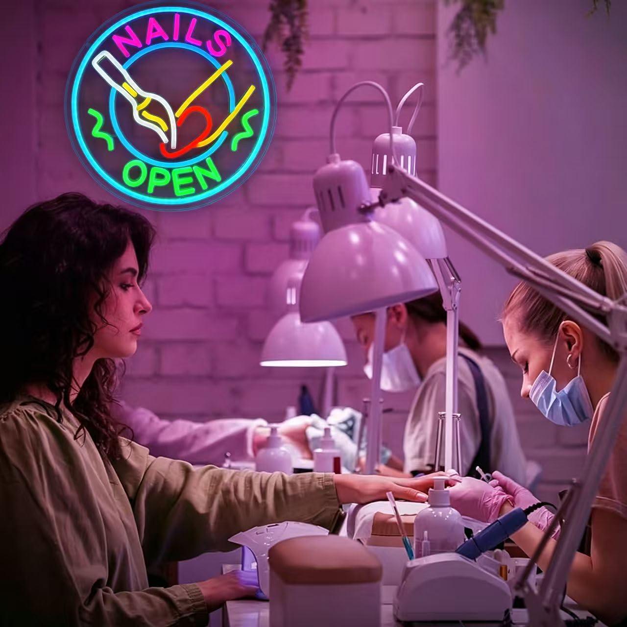 لافتة نيون مفتوحة لصالون الأظا - مراجعة Beauty Makeup Shop وسعره