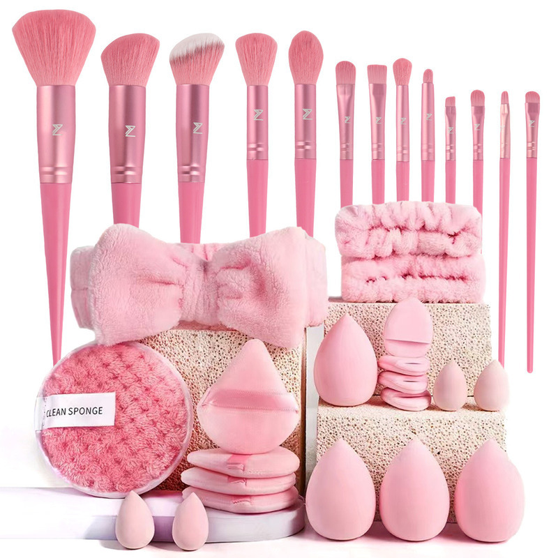 طقم تجميل من 40 قطعة مع فرشاة  - مراجعة Beauty Makeup Kit For Girls وسعره